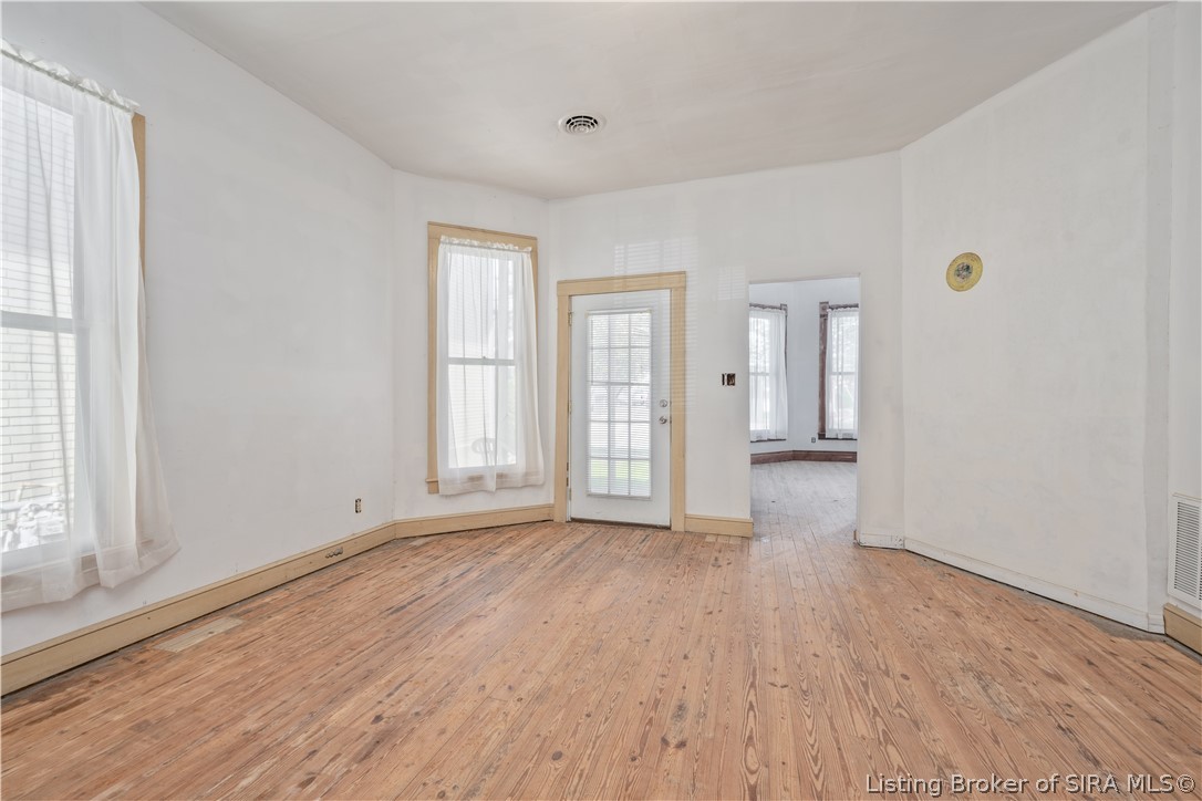 311 Wall Street Property Photo 7