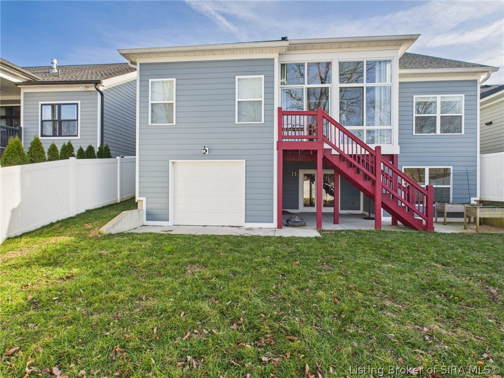 4179 Laverne Way Property Photo 9