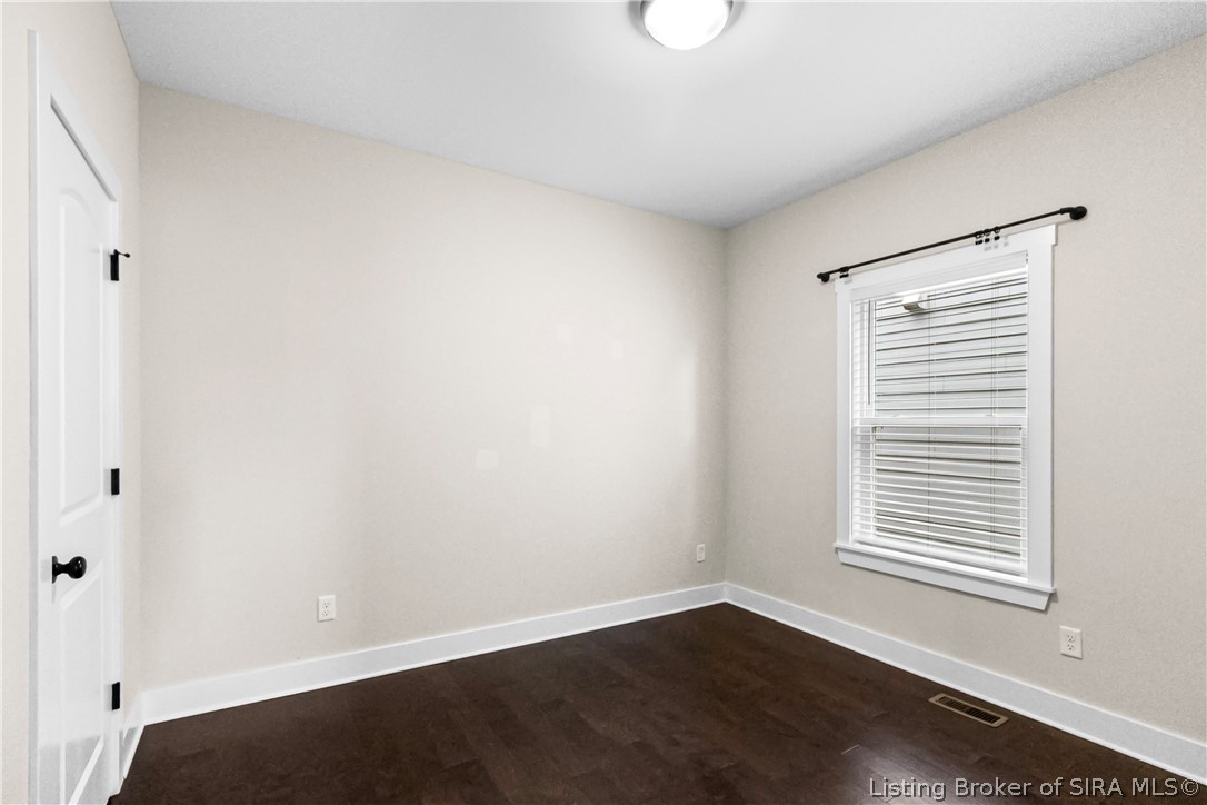 4179 Laverne Way Property Photo 17