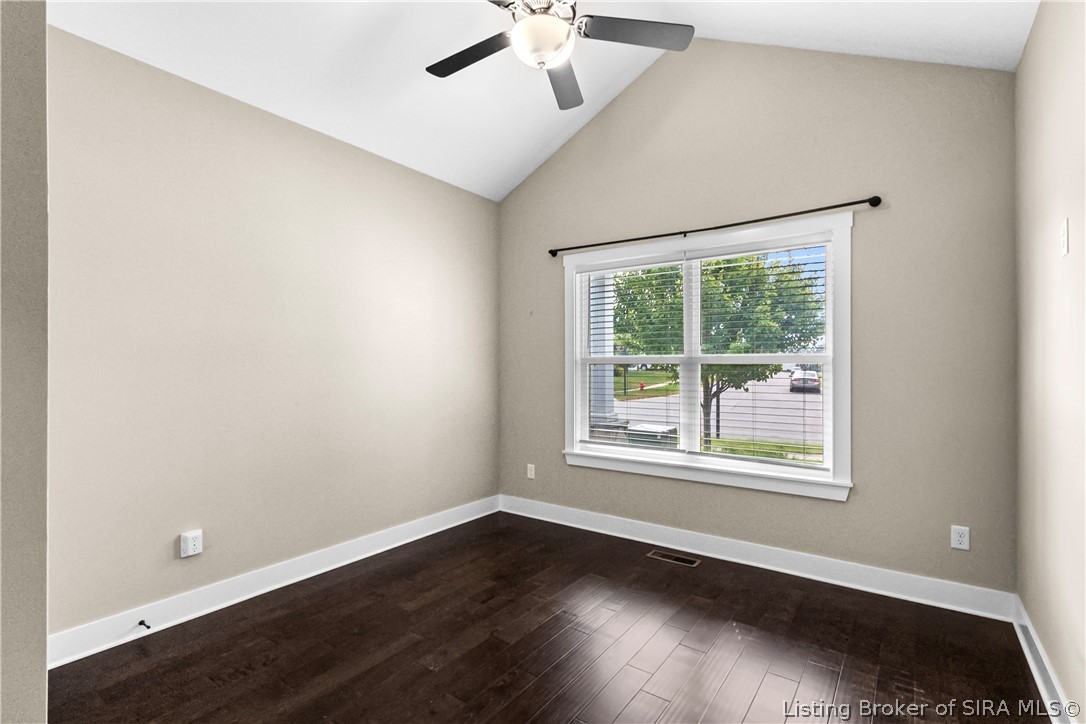 4179 Laverne Way Property Photo 20
