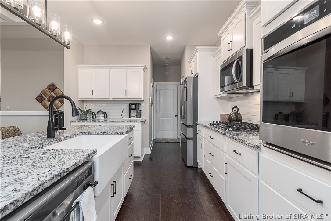 4179 Laverne Way Property Photo 24