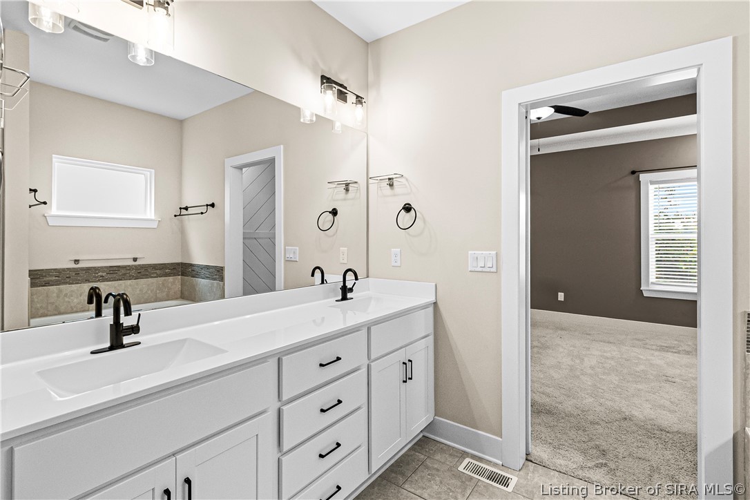 4179 Laverne Way Property Photo 29