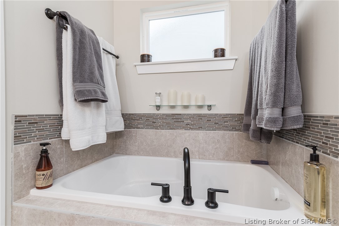4179 Laverne Way Property Photo 34