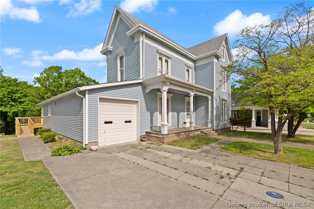 633 N Capitol Avenue Property Photo 1