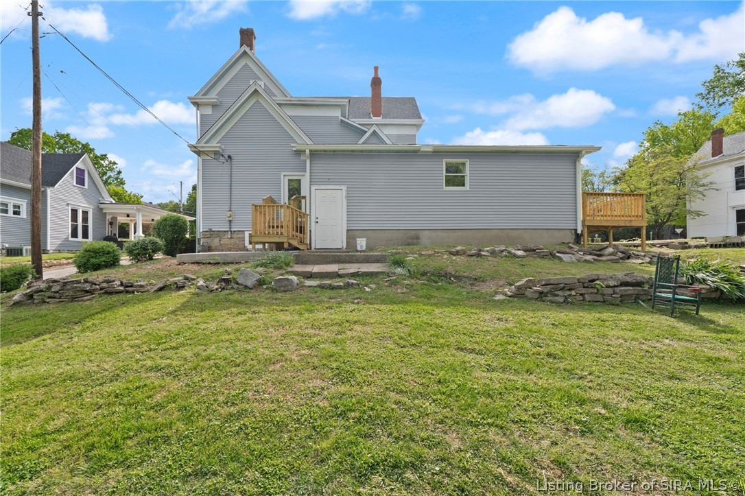 633 N Capitol Avenue Property Photo 5
