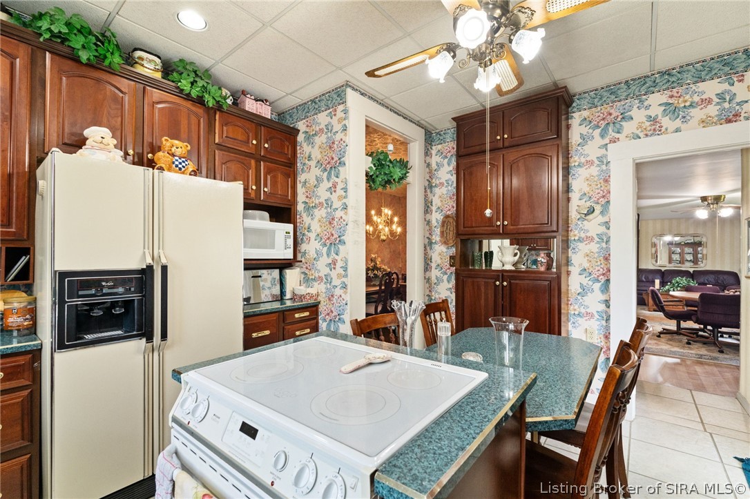 633 N Capitol Avenue Property Photo 25