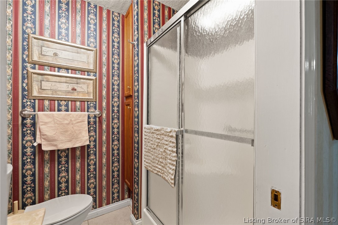 633 N Capitol Avenue Property Photo 33