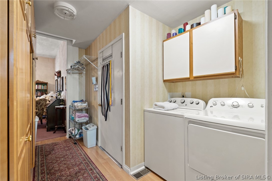 633 N Capitol Avenue Property Photo 34