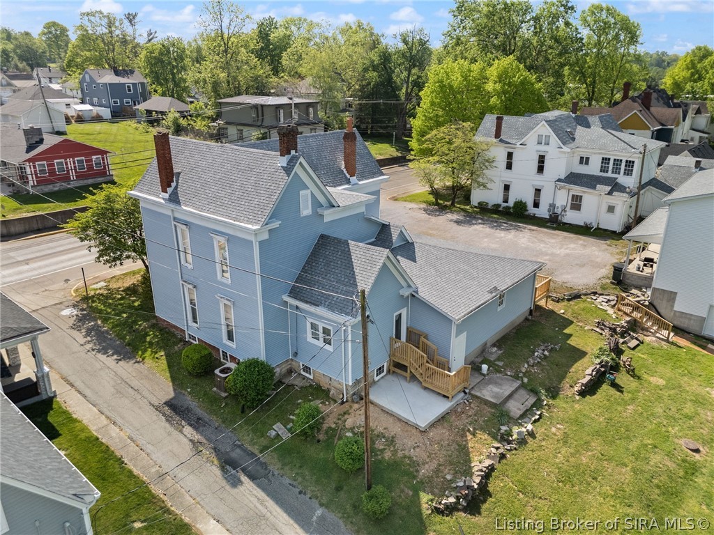 633 N Capitol Avenue Property Photo 47