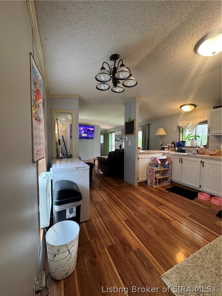 1792 S Magnolia Road Property Photo 5
