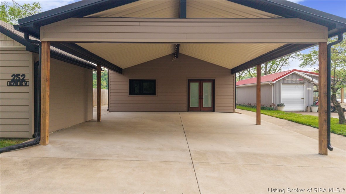 252 River Road W Property Photo 12