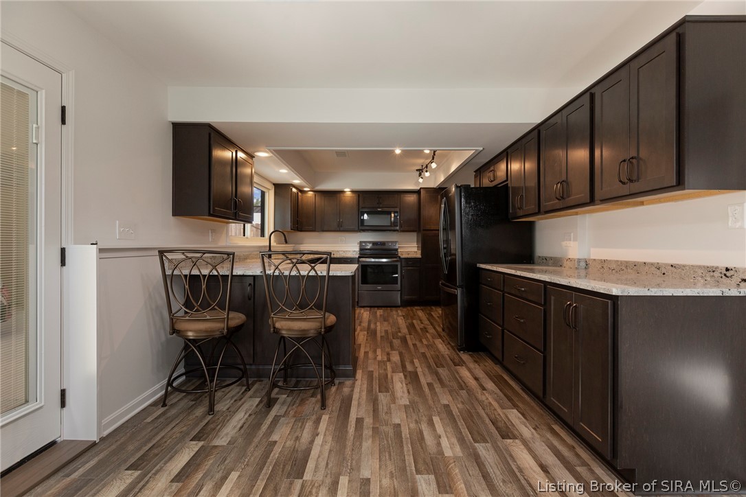 252 River Road W Property Photo 14