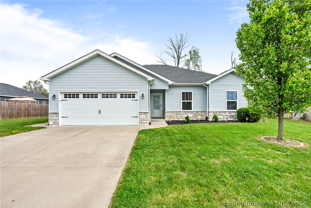 5721 Harmony Woods Drive Property Photo 1