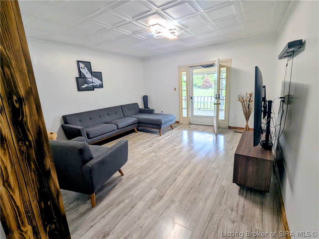 2611 Crone Road Property Photo 2