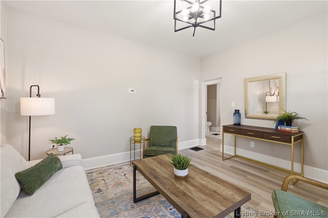 316 W Harrison Avenue Property Photo 7