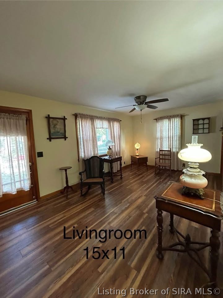 311 E Pike Street Property Photo 6