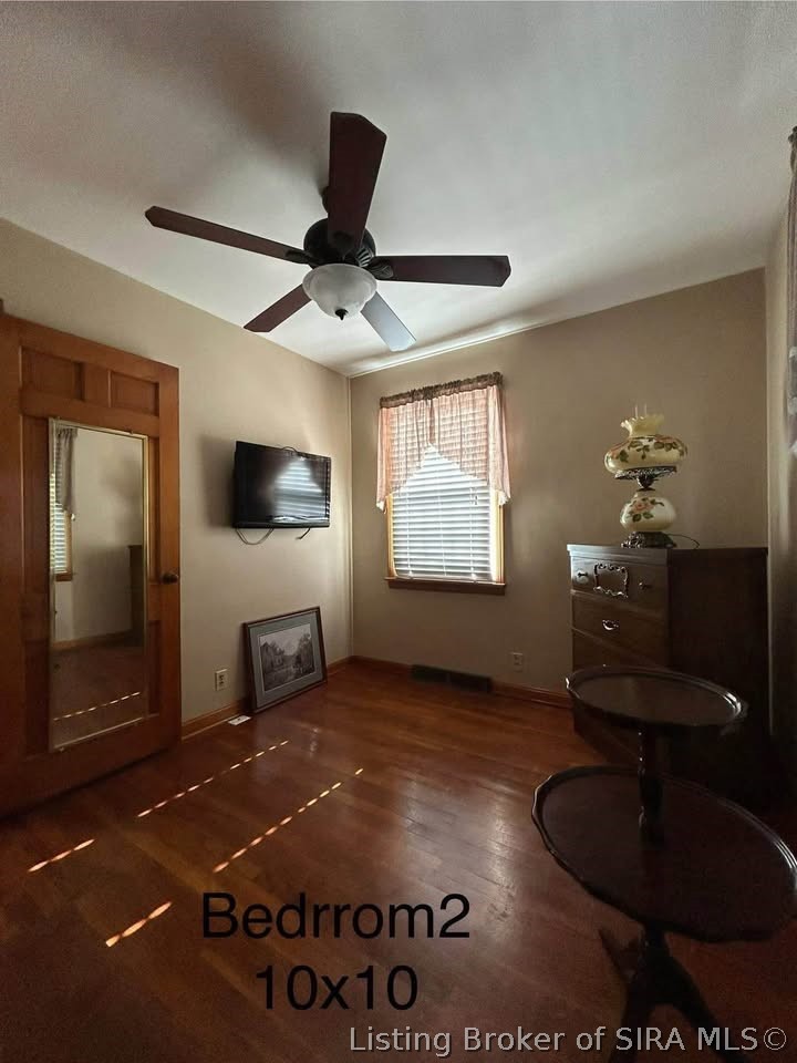 311 E Pike Street Property Photo 9