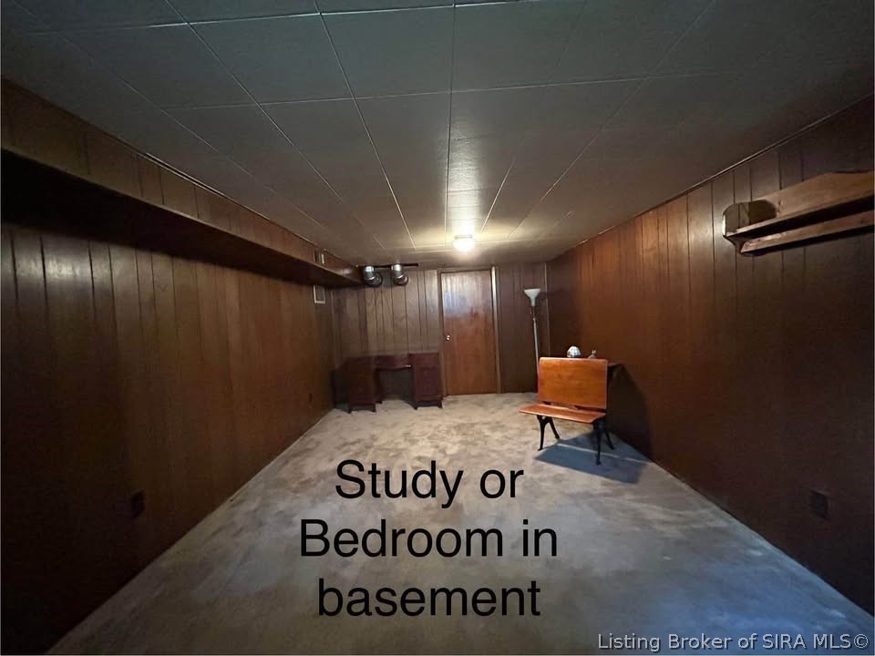 311 E Pike Street Property Photo 18