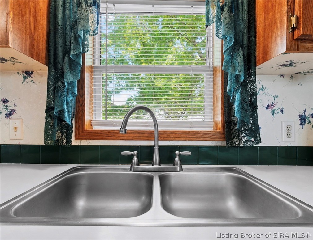 12416 Nabb New Washington Road E Property Photo 9