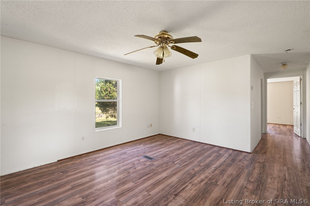 4662 New Amsterdam Road Property Photo 23
