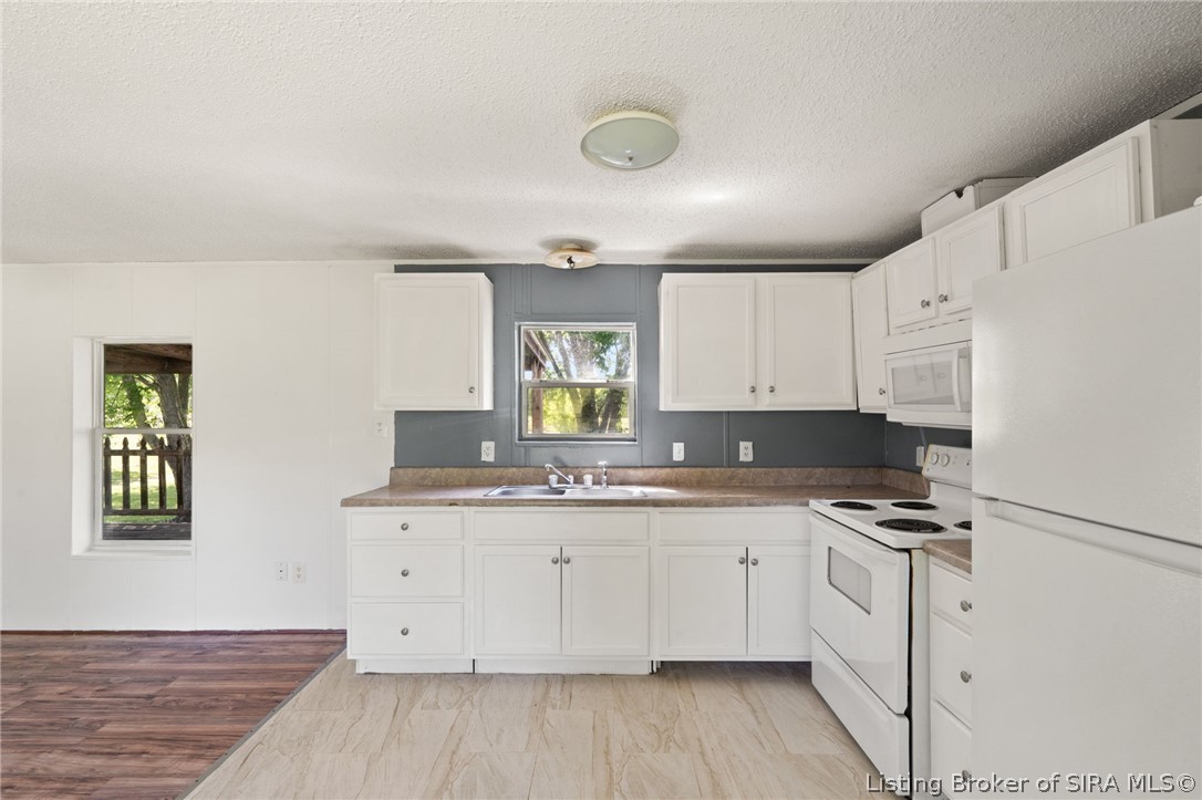 4662 New Amsterdam Road Property Photo 24