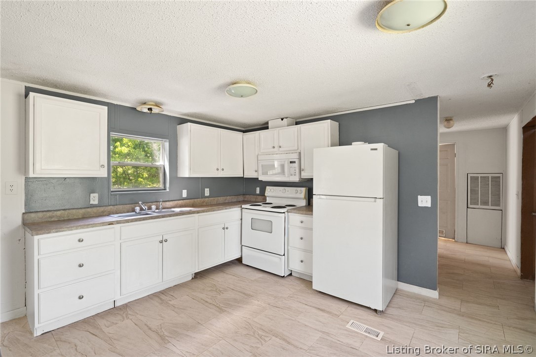4662 New Amsterdam Road Property Photo 26