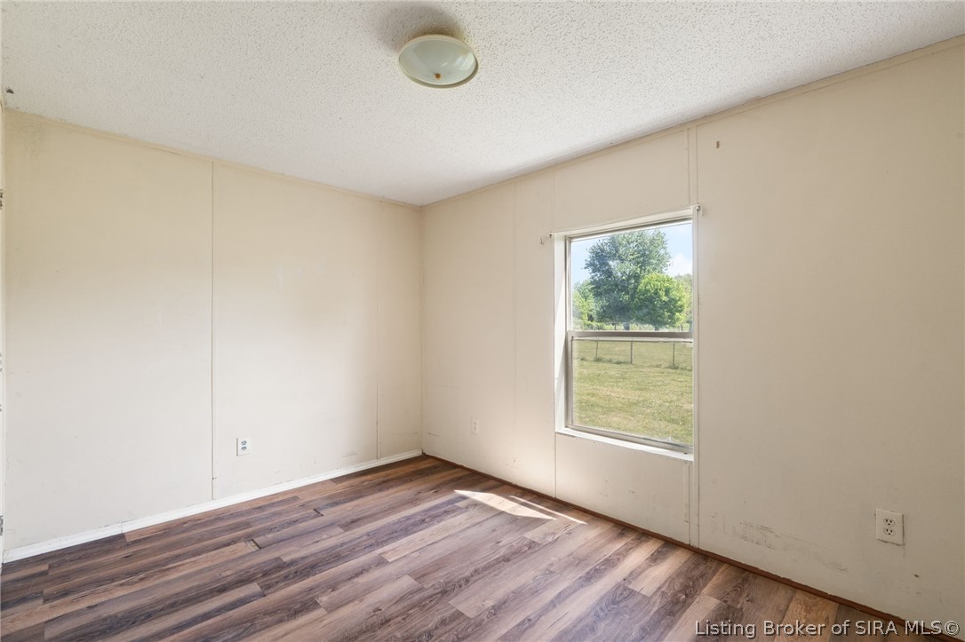 4662 New Amsterdam Road Property Photo 32