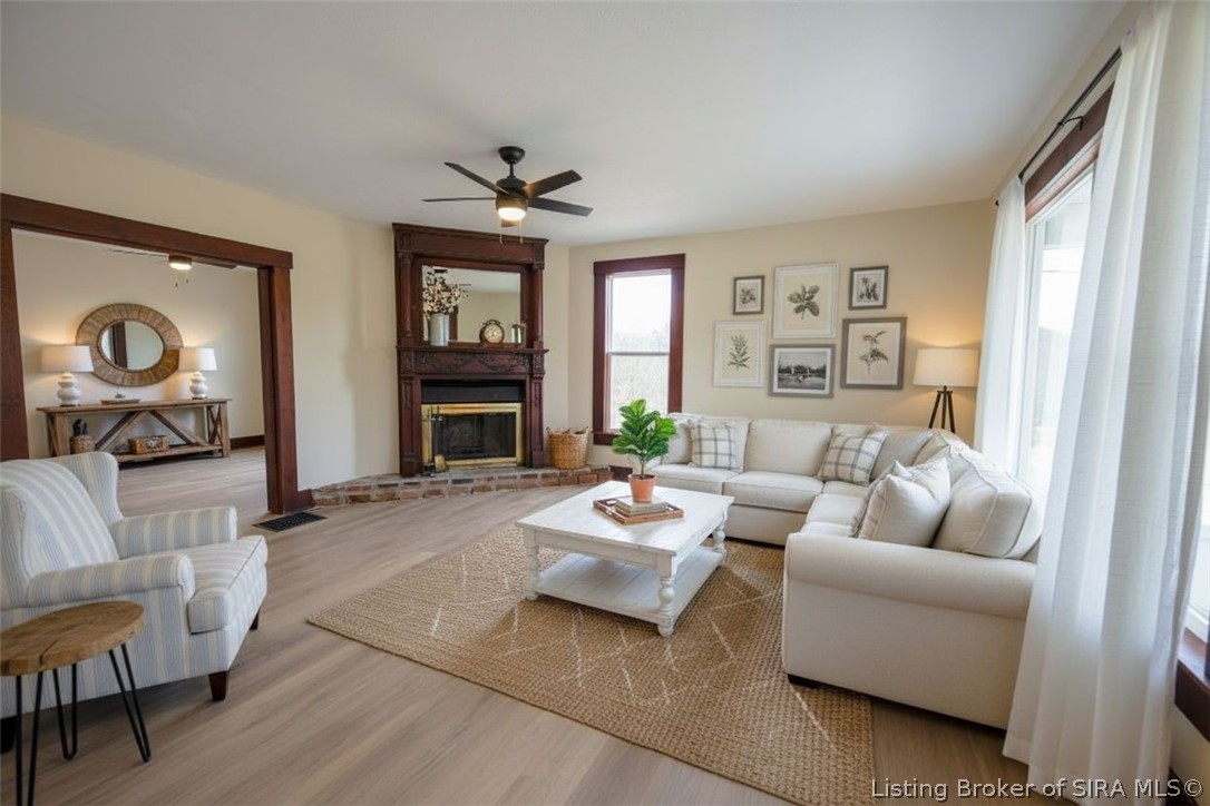 3593 Old Vincennes Road Property Photo 6