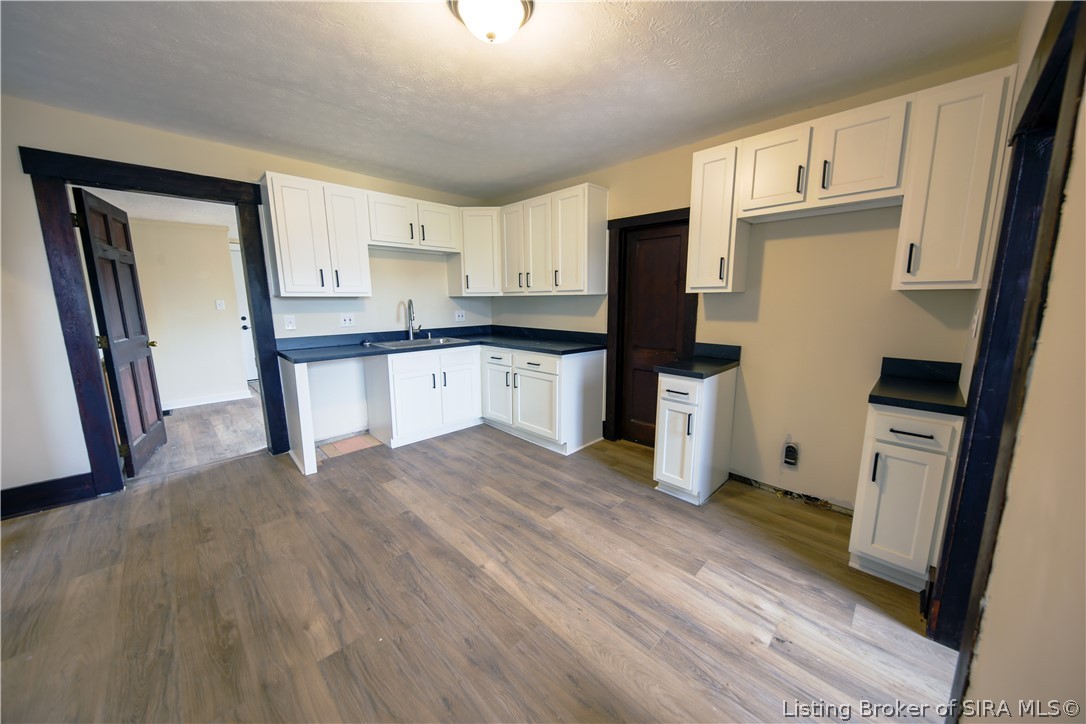 3593 Old Vincennes Road Property Photo 27