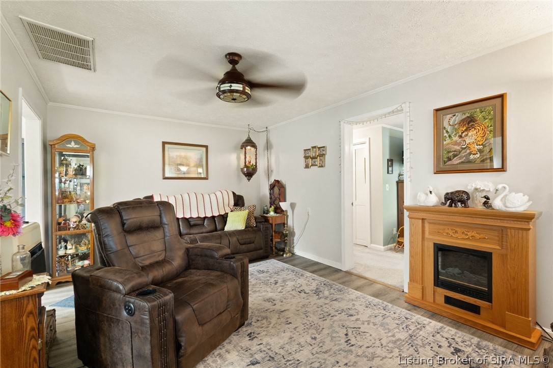 5988 E Us Highway 150 Property Photo 4