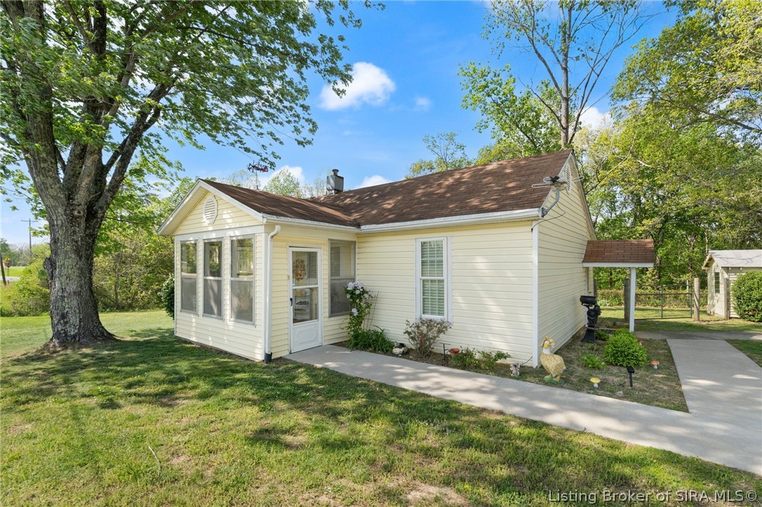 5988 E Us Highway 150 Property Photo 26