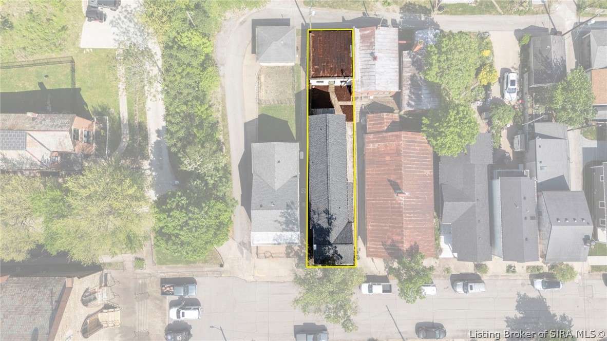 422 St Michaels Avenue Property Photo 35