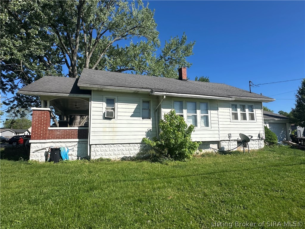 225 E State Road 60 Property Photo 2