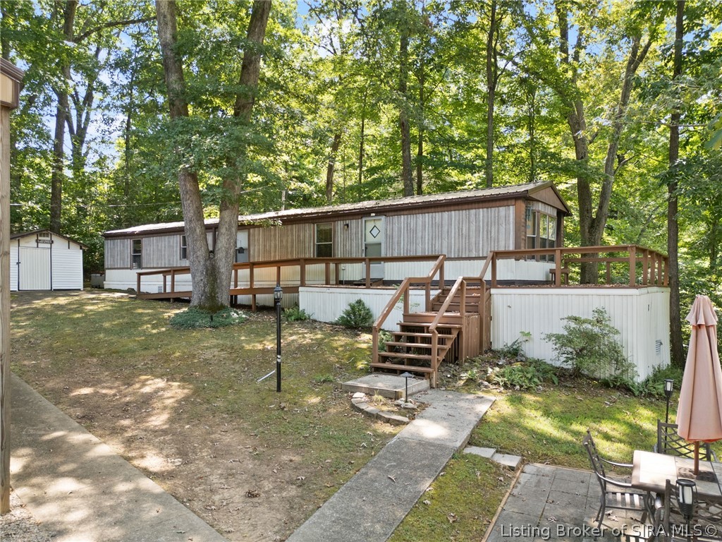 2304 N Sleepy Hollow Property Photo 1