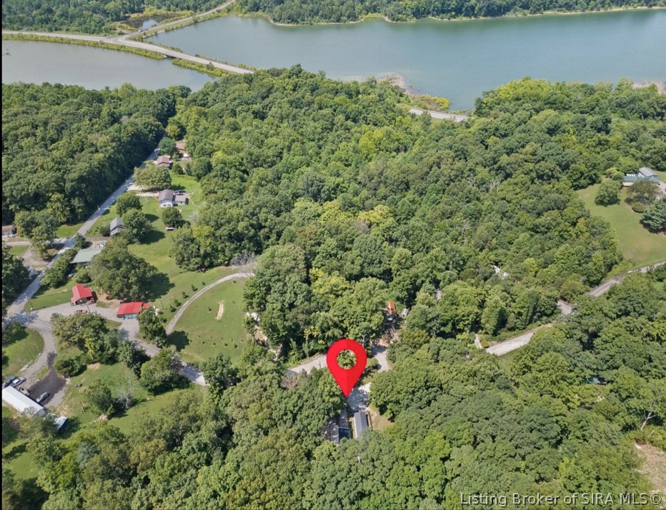 2304 N Sleepy Hollow Property Photo 4