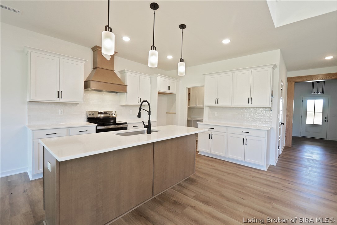 5251 Woodstone Circle 108 Property Photo 10