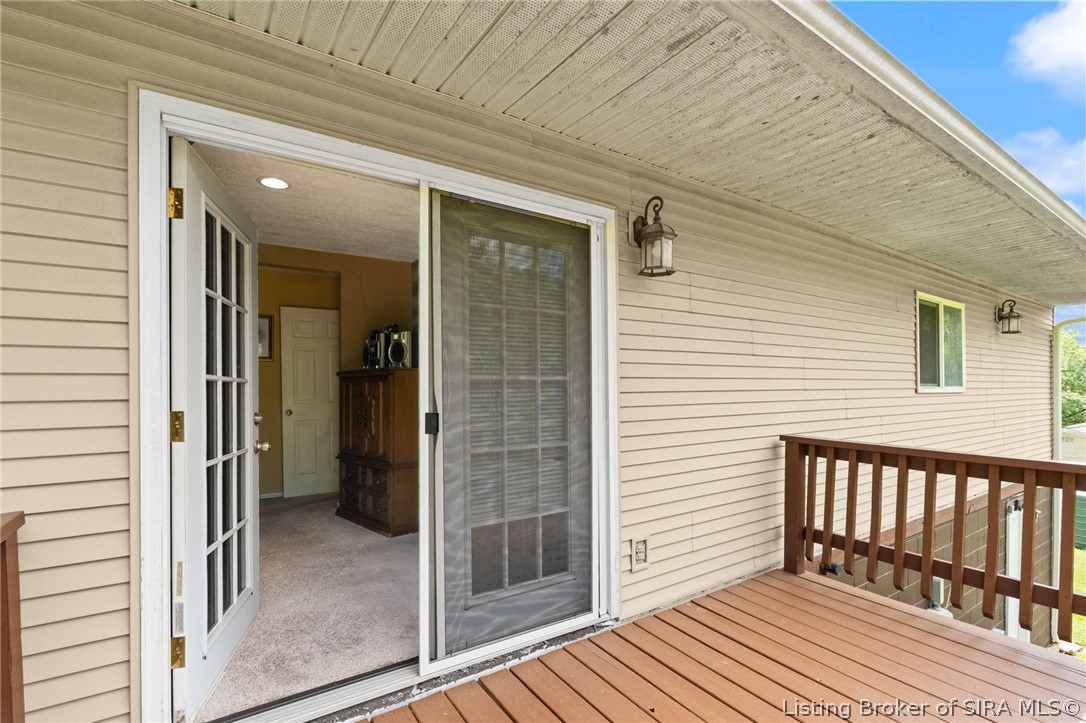 1081 E Smith Circle Property Photo 23