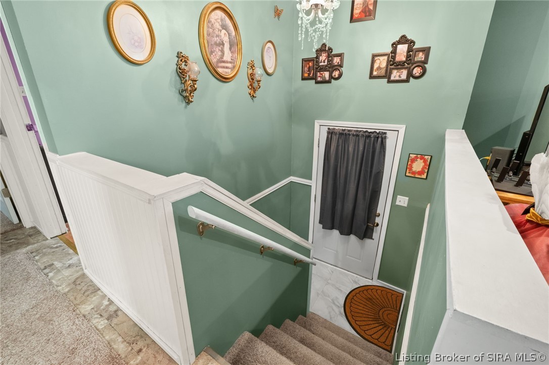 1081 E Smith Circle Property Photo 28