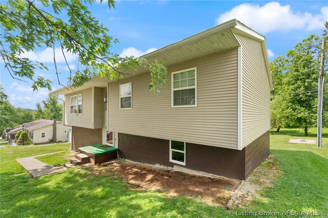 1081 E Smith Circle Property Photo 41