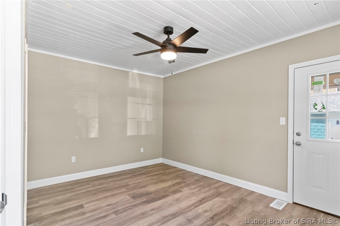 423 Mill Street Property Photo 9
