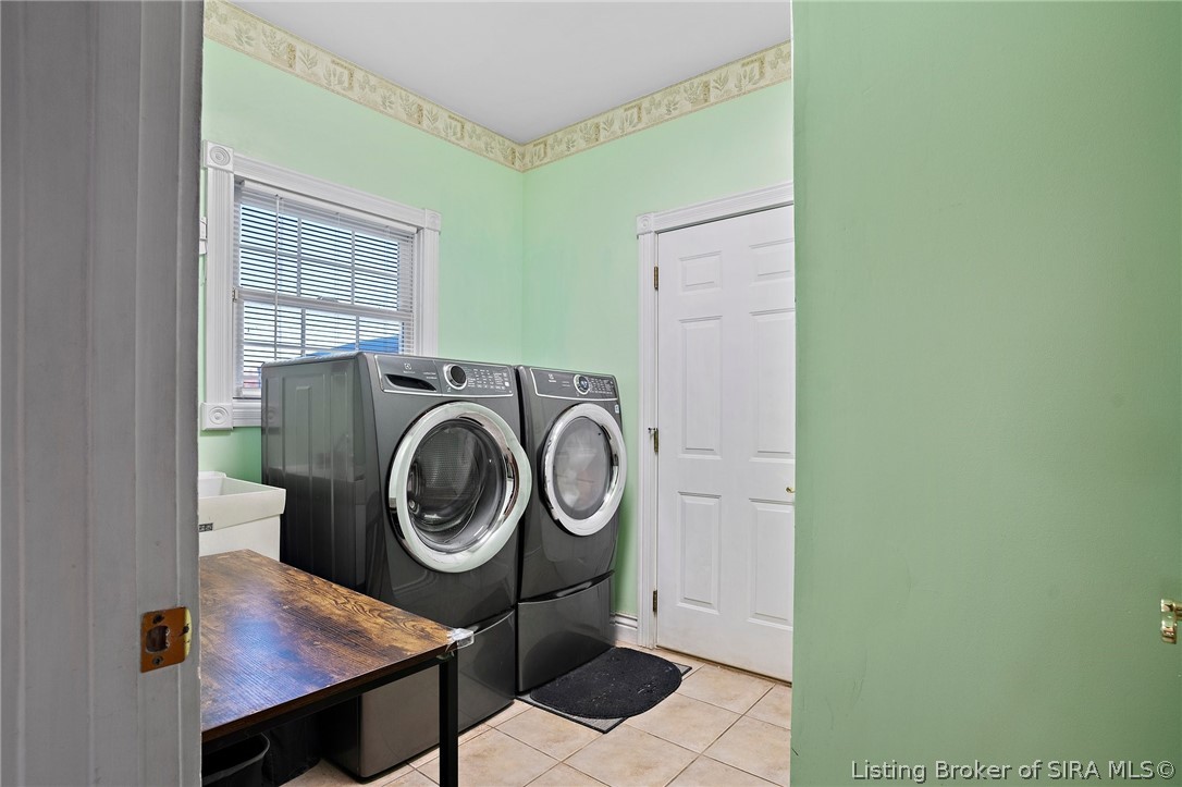 4502 N Sr 7 Property Photo 19