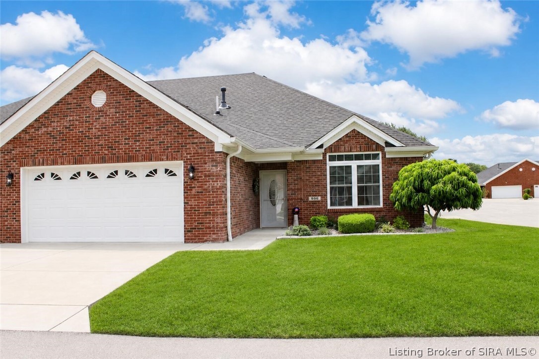 606 Kingsbury Court Property Photo 1