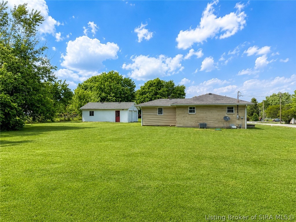 776 N Abbott Lane Property Photo 3