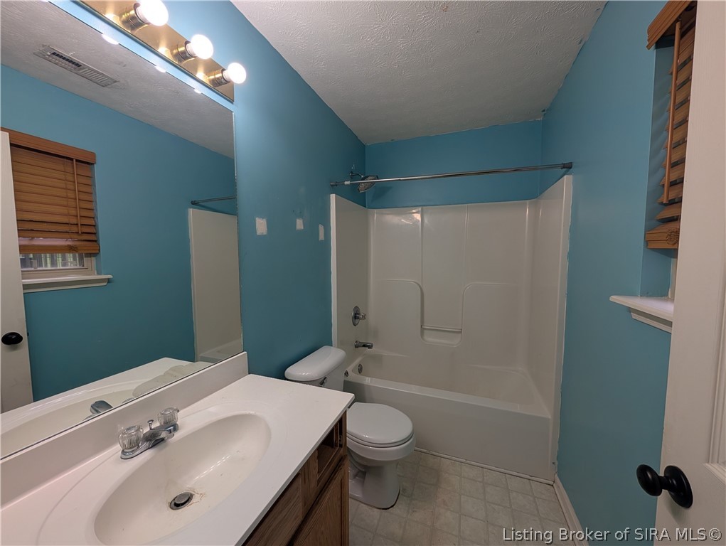 7501 Blue Sky Drive Property Photo 15