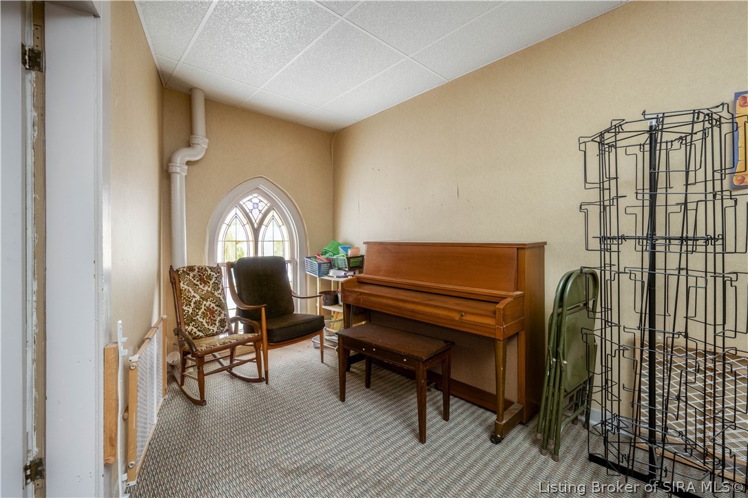 426 E Maple Street Property Photo 15