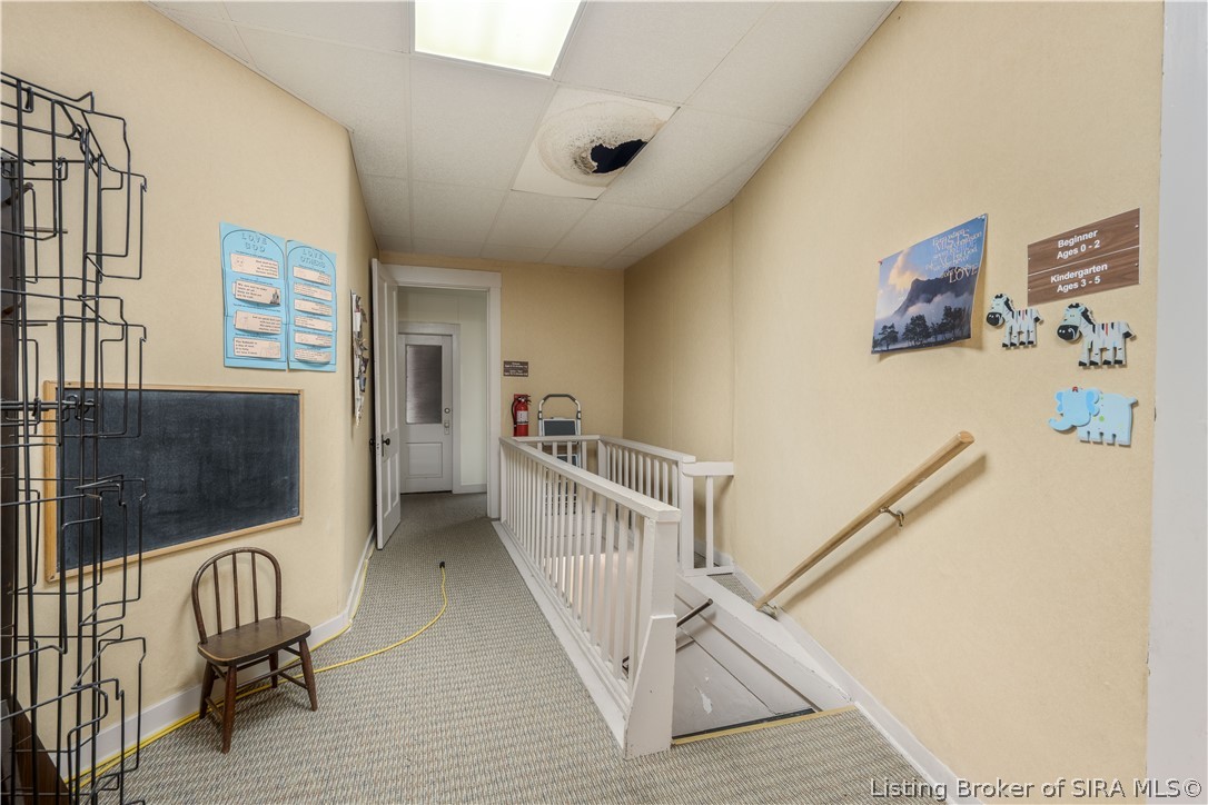 426 E Maple Street Property Photo 16