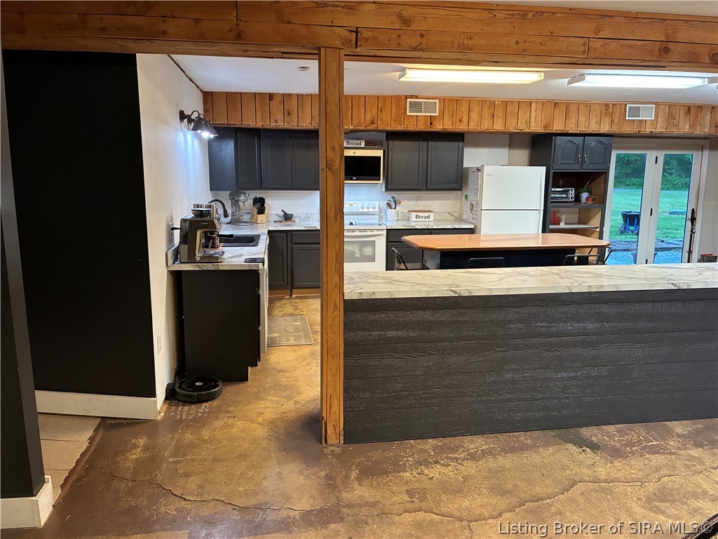 10609 Brownstown Road Property Photo 10