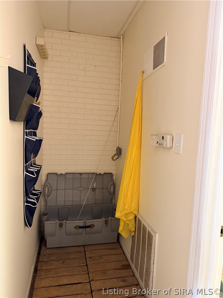 220 Clifty Drive Unit K2 Property Photo 6
