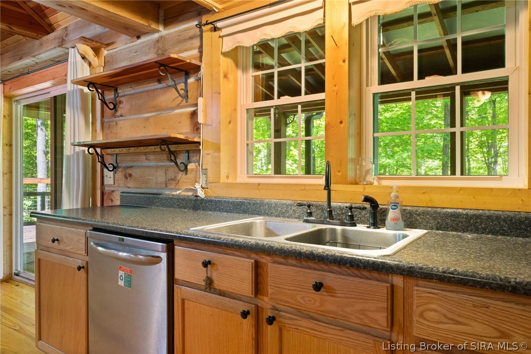 652 W State Rd 64 Property Photo 15