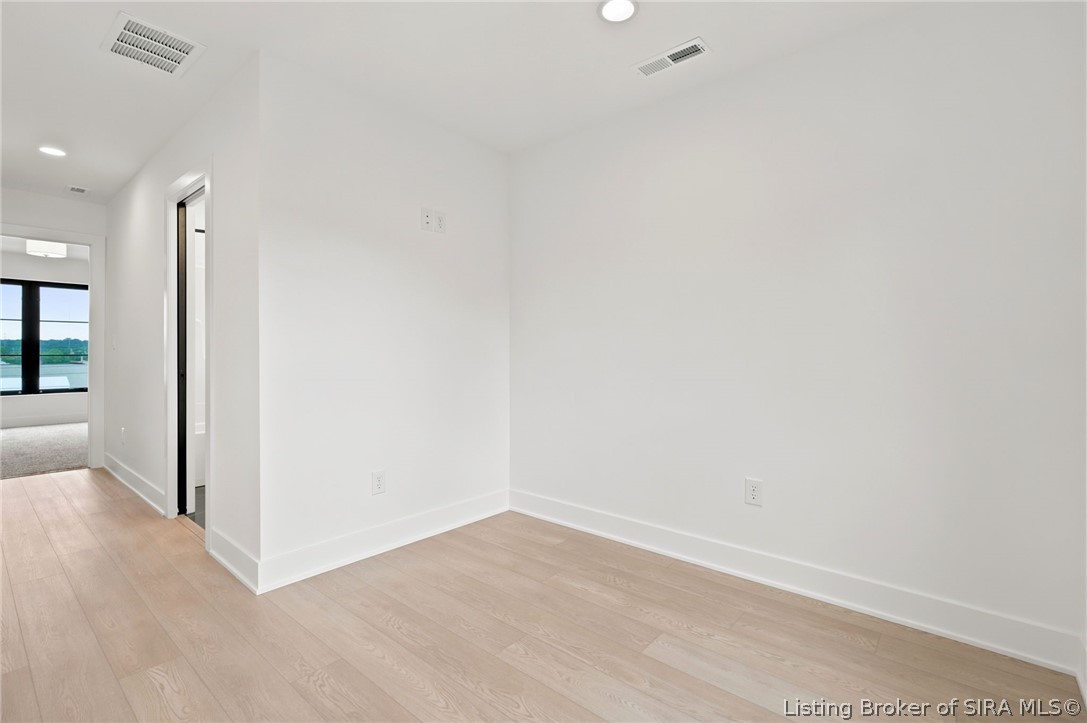 110 Howard Lane Property Photo 74